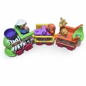 Vintage 2001-2002 Fisher-Price Little People Musical Zoo Train